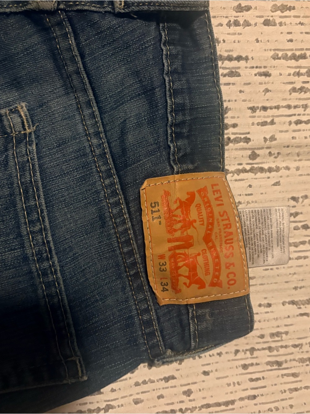 Levi's Men's 511 Slim Fit Jeans Medium Wash 33x34